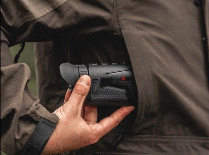 Nocpix LUMI H35R handheld thermal imaging device used for scanning in low light conditions